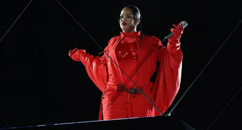 Rihanna: Mhoni Vidente predice que espera una niña