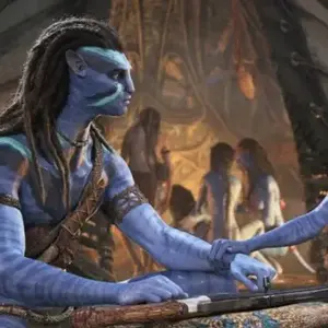 Los personajes principales de la Avatar 2, en una de las escenas de la película.