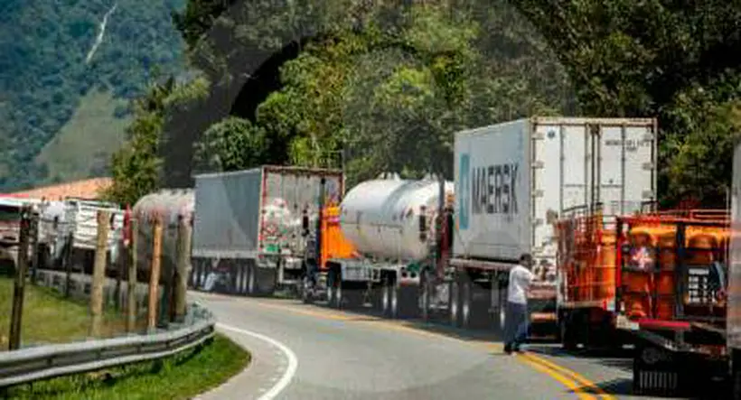 Camioneros piden a Gustavo Petro soluciones por bloqueos de vías