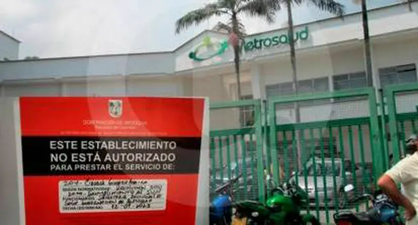 Daniel Quintero apuntó a Gobernación de Antioquia por crisis en Metrosalud