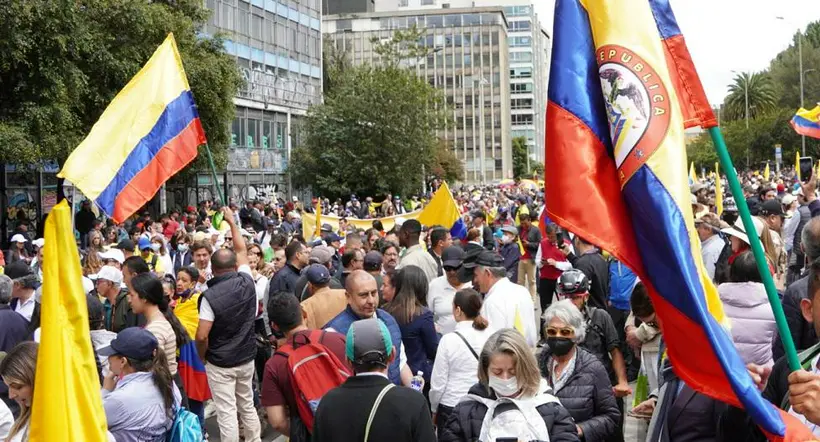Marchas contra Gobierno de Gustavo Petro duplicaron a las que convocó él mismo