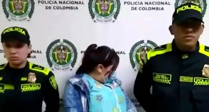 La mujer más buscada de Bogotá recuperó su libertad y policías serán investigados por hacer una captura ilegal, según el juez que llevó el proceso. 