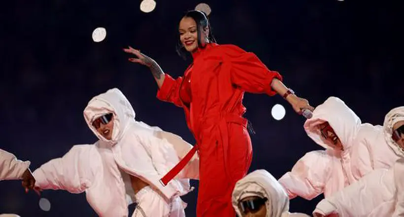 Rihanna responde a las críticas por su presentación en el Super Bowl