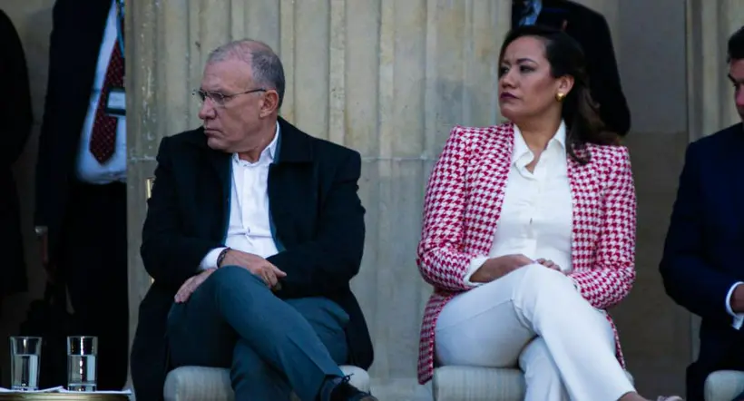 Roy Barreras, presidente del Senado, y Carolina Corcho, ministra de Salud