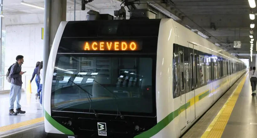Metro De Medellín En Horas Pico Cambia Su Operación