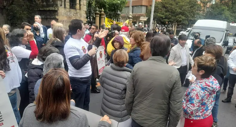 Protestas en Bogotá hoy en carrera Séptima con calle 93.