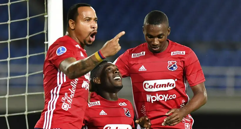 Independiente Medellín celebrando, en nota sobre cuándo juega por Copa Libertadores