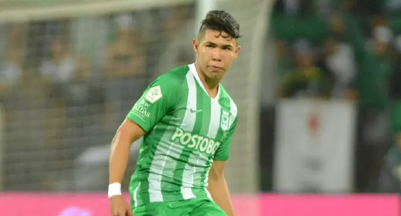 Nicolás Hernández jugaría en Internacional de Porto Alegre, equipo de Brasil