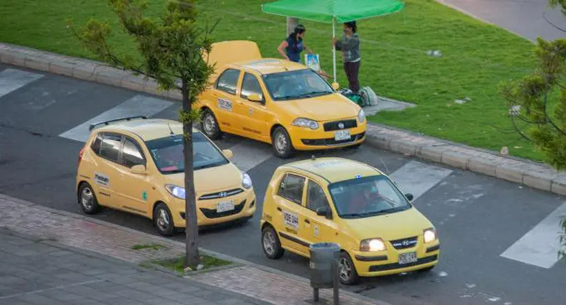 Paro de taxistas se levanta en parte de Bogotá: conductores desisten