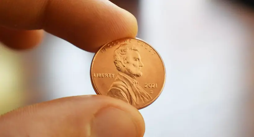 Foto de moneda de centavo de Lincoln que se vendió por miles de dólares