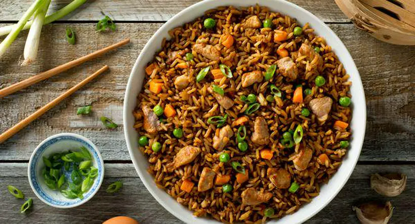 Cómo preparar arroz chino en casa: receta paso a paso