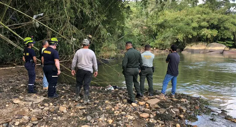 Doloroso hallazgo de cadáver del adulto mayor desaparecido en río de Antioquia 