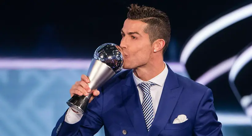 Cristiano Ronaldo, en nota sobre cuántos premios The Best de él y los de Lionel Messi