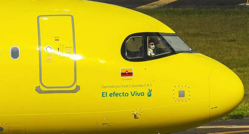 Aeronave de Viva Air, aerolínea que sería multada por su suspensión de vuelos de este 27 de febrero.