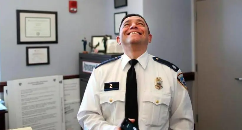 De Niquía, Bello, es el primer jefe latino de estación de Policía de Estados Unidos