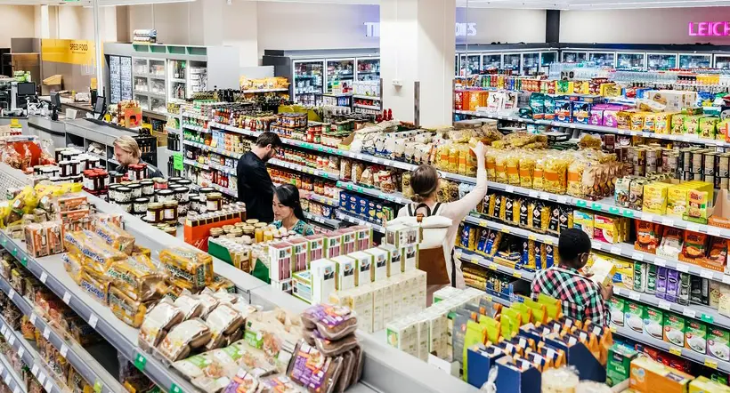 Supermercado en nota sobre cuándo será el Madrugón Olímpica 2023