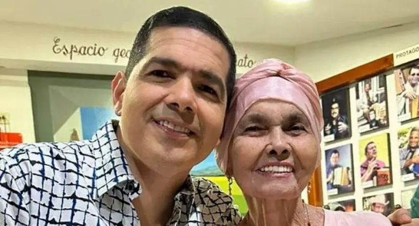 “Espérame en el cielo”: el emotivo mensaje de despedida de Peter Manjarrés a su mamá 