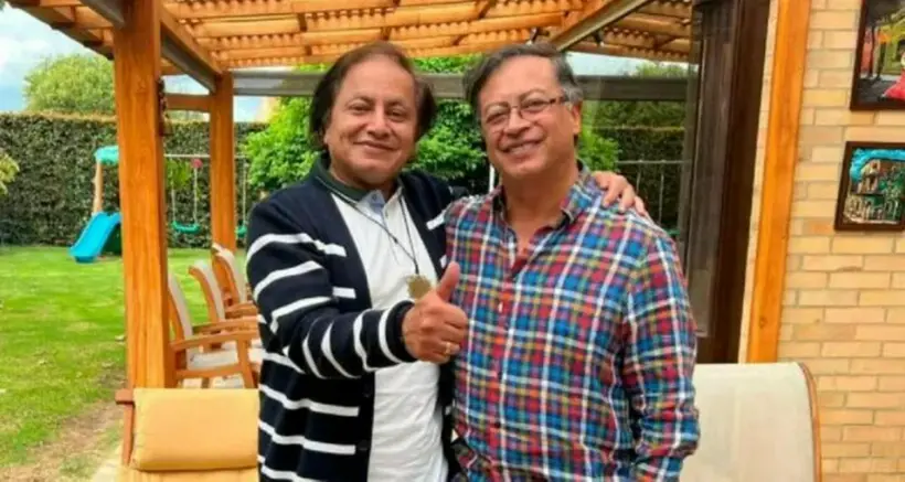 Juan Fernando Petro y Gustavo Petro, a propósito del comunicado que sacó el hermano del presidente.