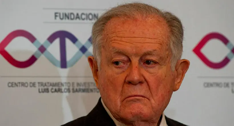 Luis Carlos Sarmiento, con Grupo Aval, perdió platal en fin del 2022