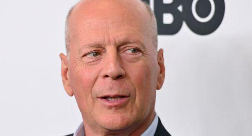 Esposa de Bruce Willis pide respeto a los paparazzi por su esposo