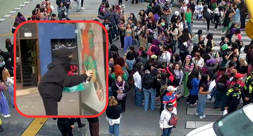 En Bogotá hoy se registran protestas por el Día de la Mujer. Sobre las 6:00 p. m. se desataron disturbios y Transmilenio sufrió vandalismo.