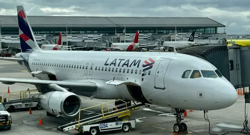 Latam Airlines quiere comprar Viva Air: quieren iniciar negociaciones
