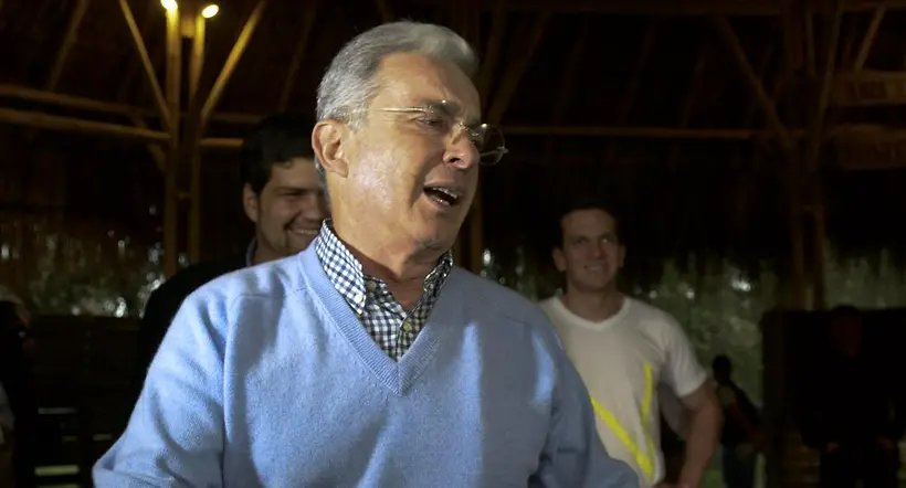 Álvaro Uribe arremetió contra reforma a la salud y dio 17 reparos
