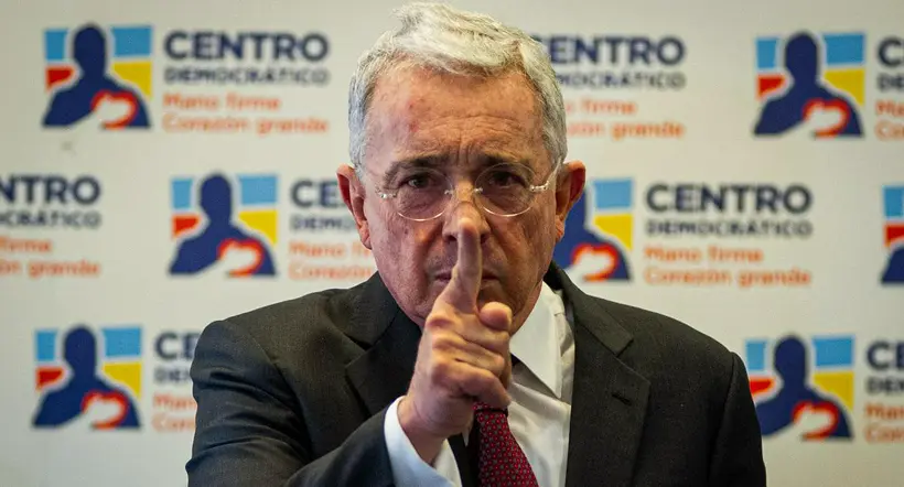 Álvaro Uribe criticó tasas de interés del Banco de la República y sus efectos