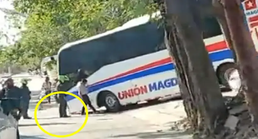 Bus del Unión Magdalena sufrió un pequeño accidente.