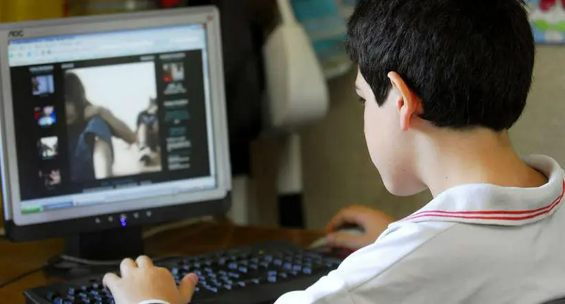¿Por qué los menores de edad no deberían tener acceso a redes sociales?