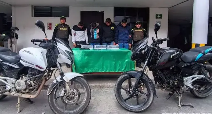 A prisión cuatro “motoladrones”, señalados de hurtar celulares en Bogotá