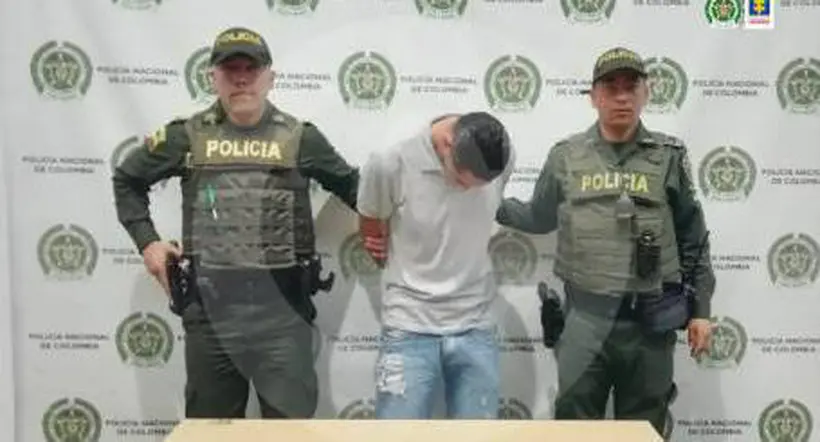 Cárcel para hombre que abusó a su pareja en Medellín y la obligó a tatuarse