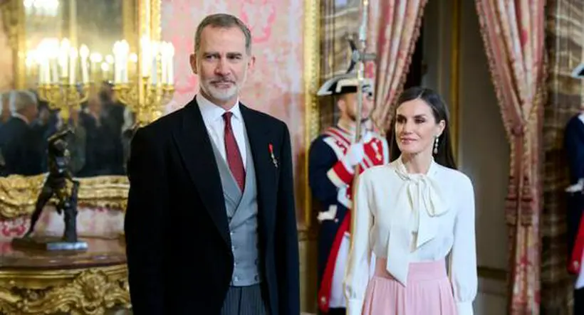 Video: el incómodo momento que vivió la Reina Letizia con el embajador de Irán