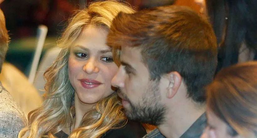 foto de Shakira y Gerard Piqué, a propósito de supuesta noticia de que ella hizo socios de club Espanyol a sus hijos