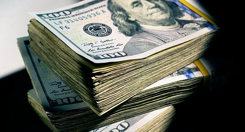 Balcón de Petro tiene por las nubes al dólar, que este jueves 16 de febrero se acercó a la barrera de los $ 5.000. La moneda subió 67 pesos. 