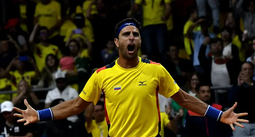 BOGOTA, COLOMBIA - MARCH 07: Robert Farah of Colombia celebrates winning the match to Maximo Gonzalez and Horacio Zeballos of Argentina during day 2 of the series between Colombia and Argentina as part of Copa Davis 2020 Qualifiers First Round at Palacio de los Deportes on March 07, 2020 in Bogota, Colombia. (Photo by Luis Ramirez/Vizzor Image/Getty Images)