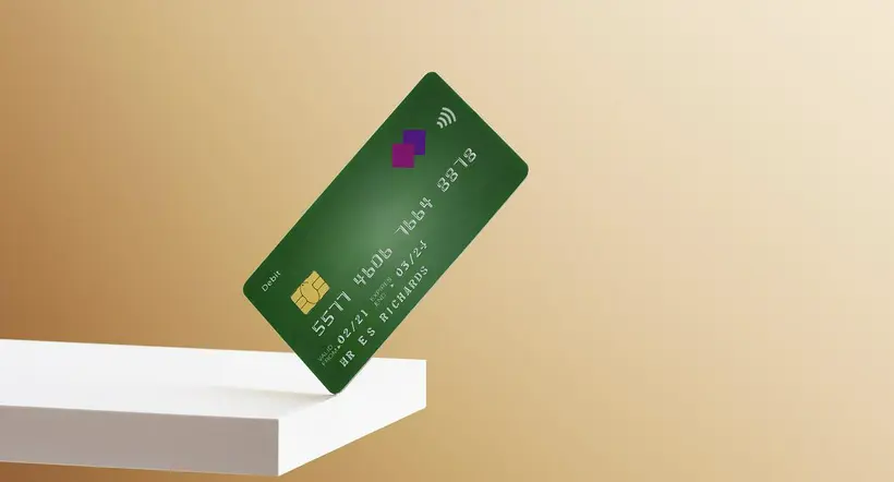 Plata con tarjeta de crédito: jugada que sale cara por unas compras