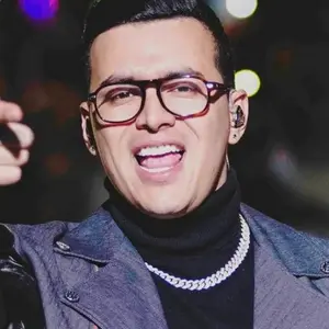 El cantante Yeison Jiménez cuenta que ha sido víctima de acoso por parte de las mujeres e incluso le han puesto tarifa
