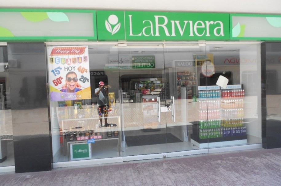 La Riviera
