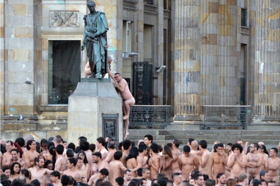 Desnudo masivo en Bogotá
