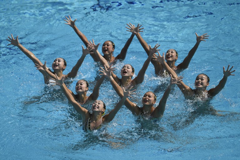 El equipo chino femenino de nado sincronizado. Pulzo.com