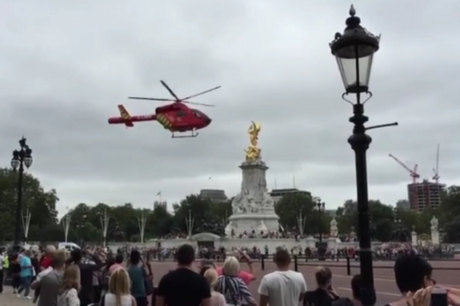 Helicóptero en Buckingham Palace