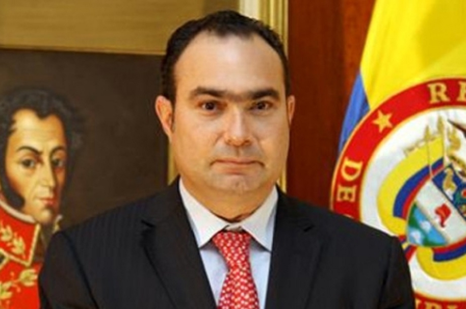 Exmagistrado Jorge Pretelt, suspendido del cargo por escándalo de Fidupetrol