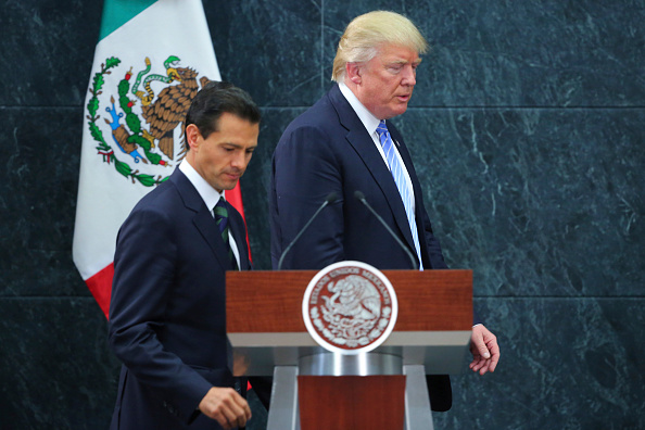 Presidente mexicano recibe en su país a Donald Trump