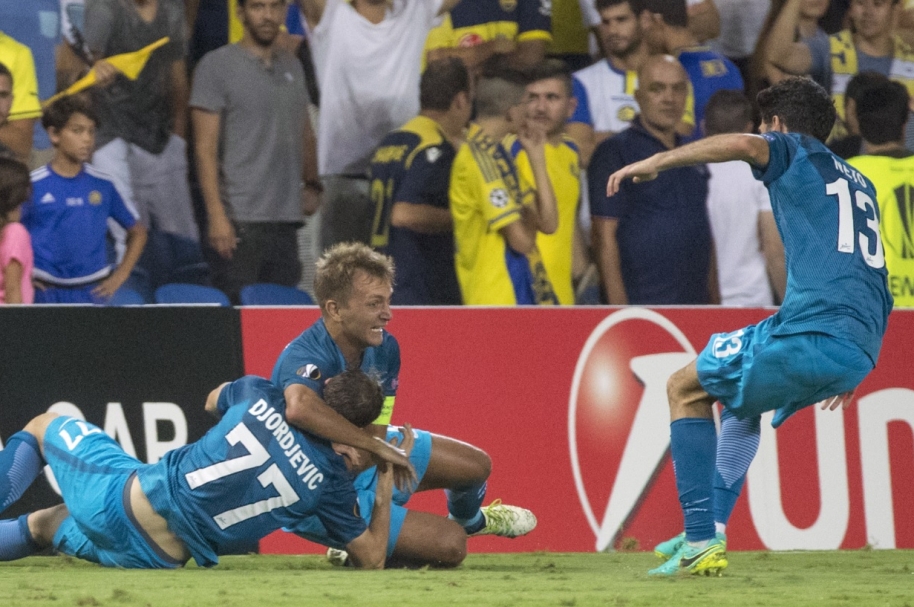 Zenit celebra la remontada contra el Maccabi
