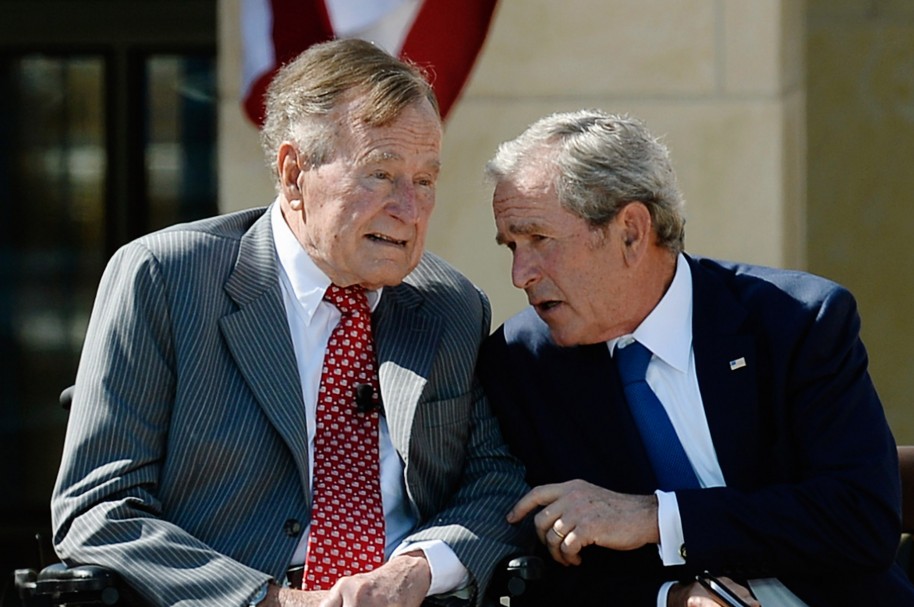George Bush papá y George Bush hijo