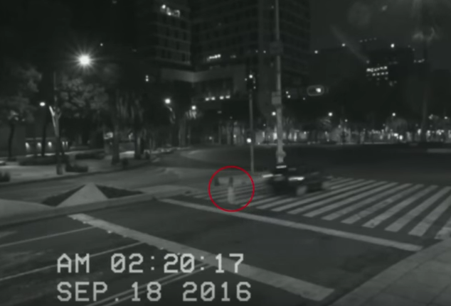 Un supuesto fantasma se manifestó en una famosa avenida de Ciudad de México. Pulzo.com