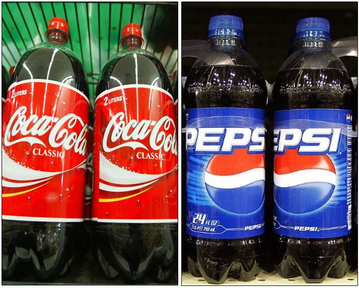 Botellas de Coca-Cola y Pepsi