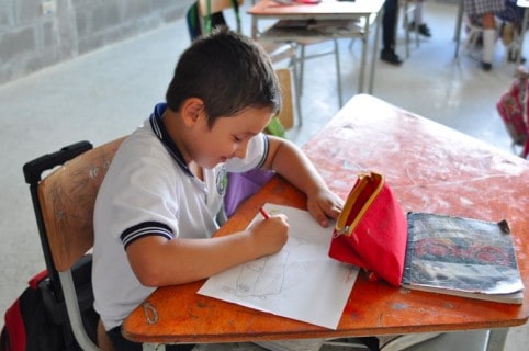Educación