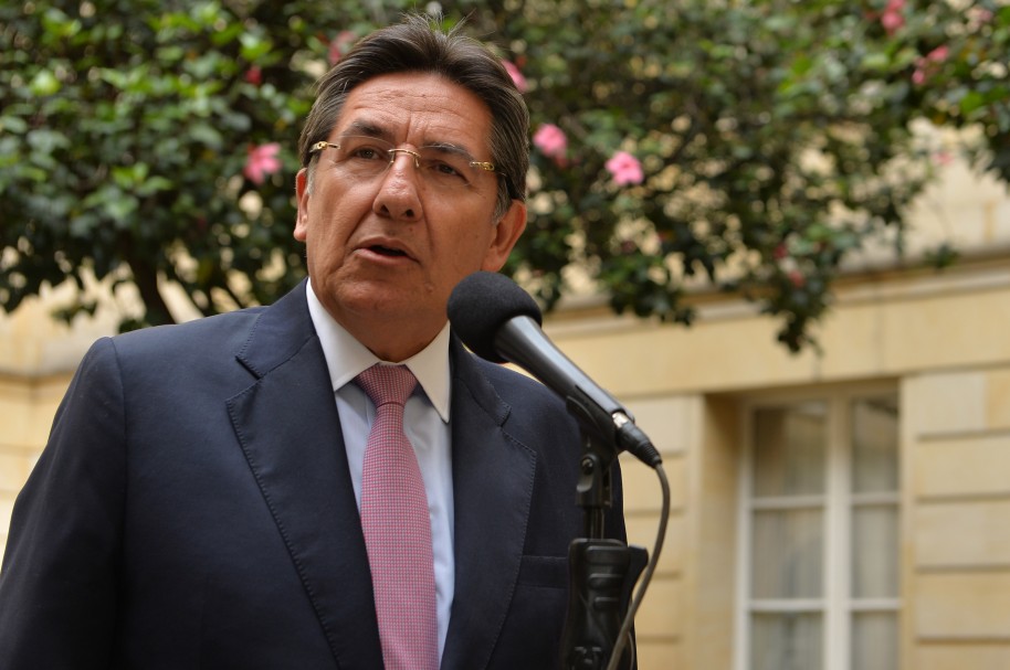 Néstor Humberto Martínez